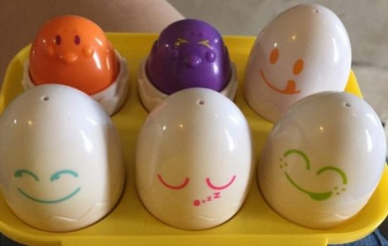Toomies Hide & Squeak Eggs Toy