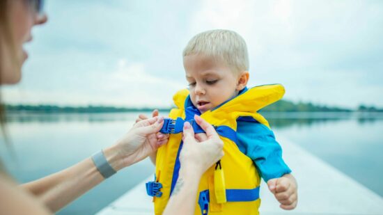 Life jackets for lake floats