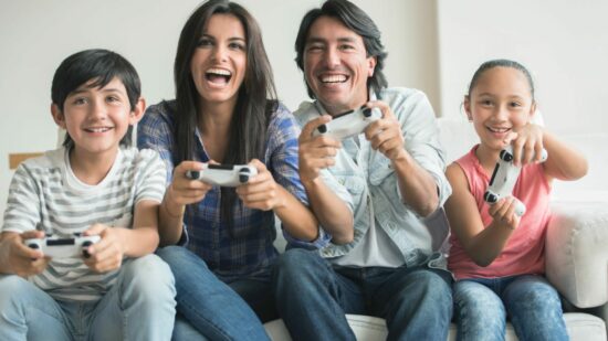 Parents should play video games with kids